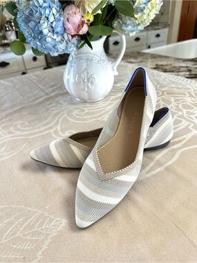 Rothy’s The Point W10 Taupe Ivory Stripe Knit Flats Machine Washable